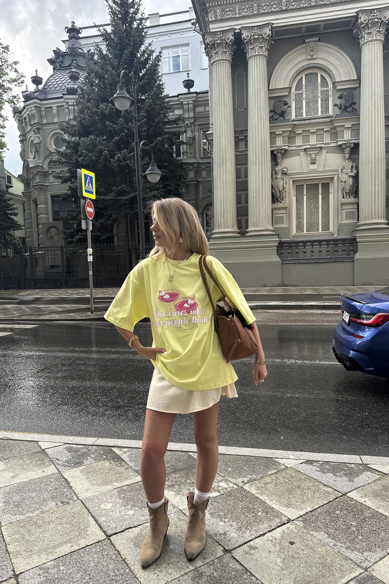 Футболка из хлопка "Не важно, что думают другие" (желтый)