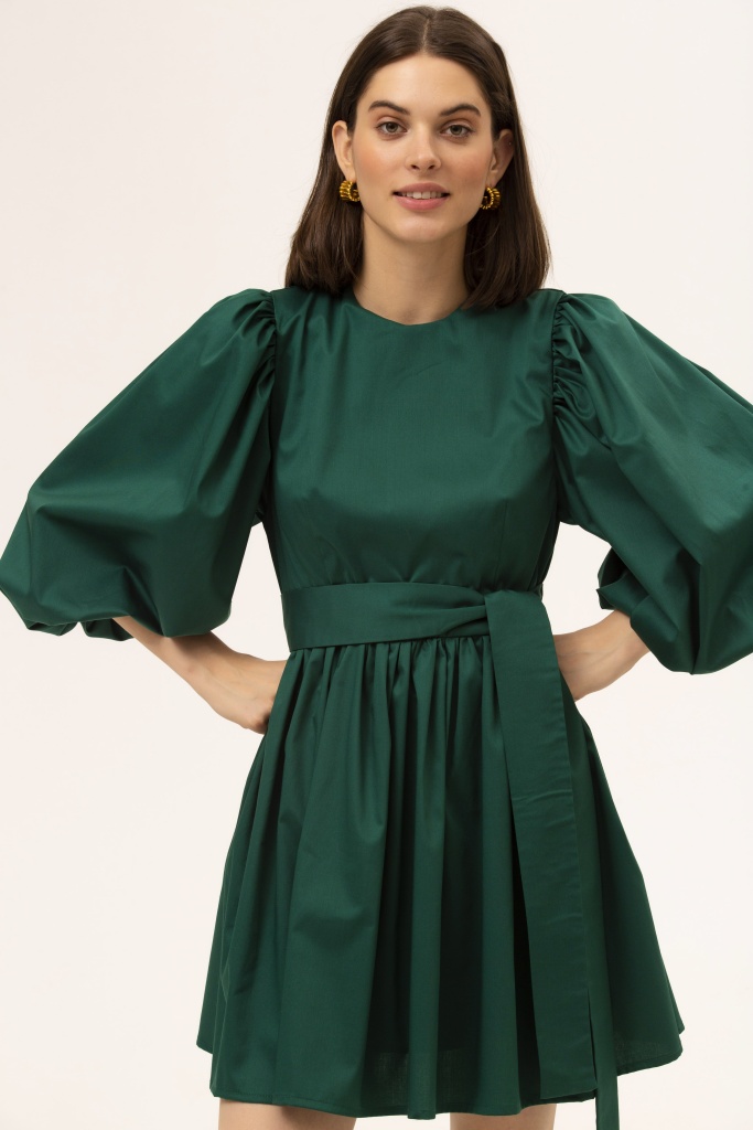 INSPIRE Платье-мини с объемными рукавами и поясом (изумрудный)