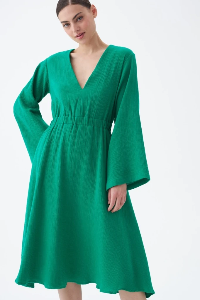 INSPIRE Платье-миди из муслина с глубоким вырезом (зеленый)